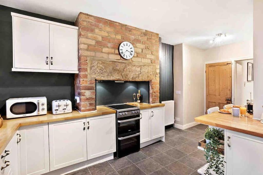 The Stanley Suite 1 Bedroom Apt Dog Friendly Patio Harrogate Buitenkant foto
